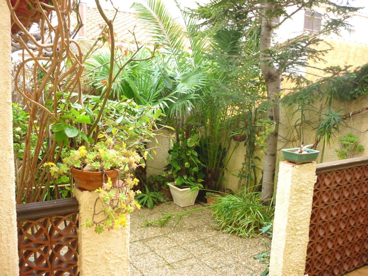 Maison Charmante A Sainte-Marie Avec Grand Jardin Екстериор снимка