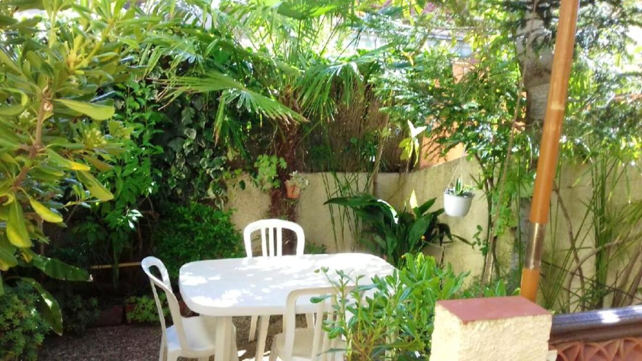 Maison Charmante A Sainte-Marie Avec Grand Jardin Екстериор снимка